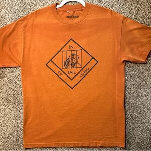 2000’s Orange Graphic monopoly “in jail just visiting” T-Shirt